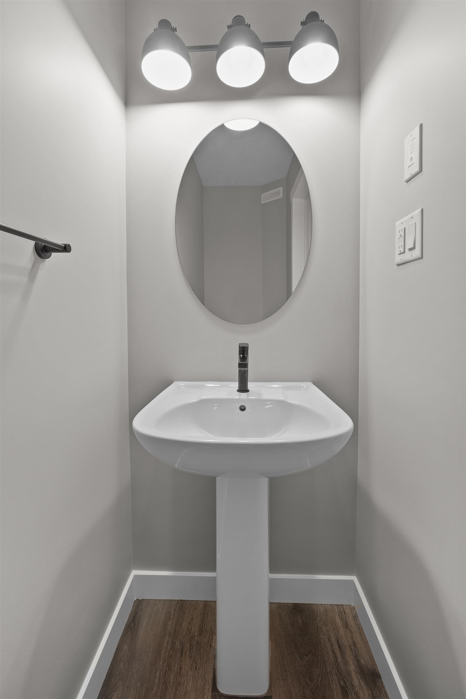 Half Bathroom 1