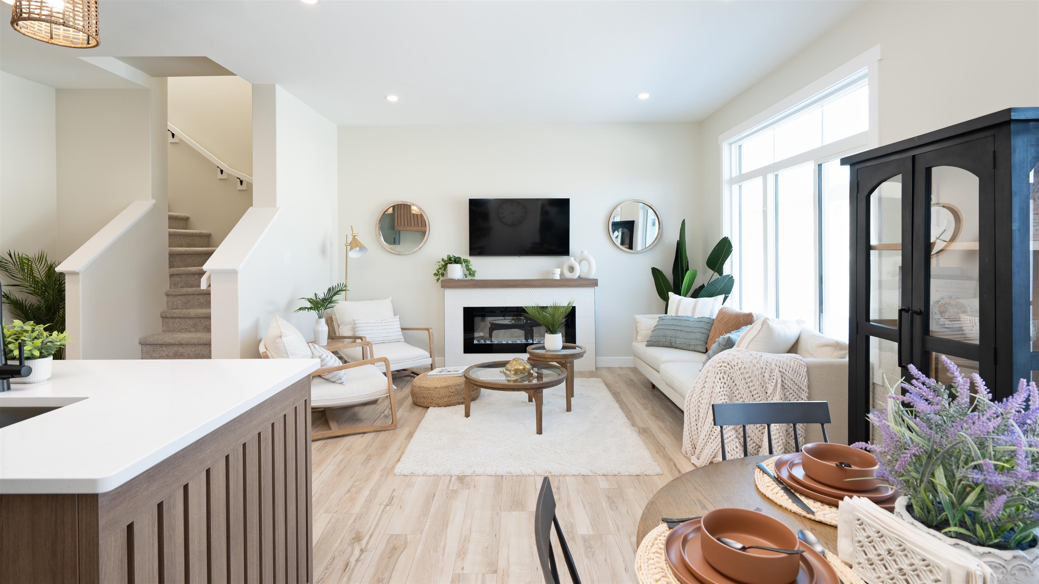 Living Area 2