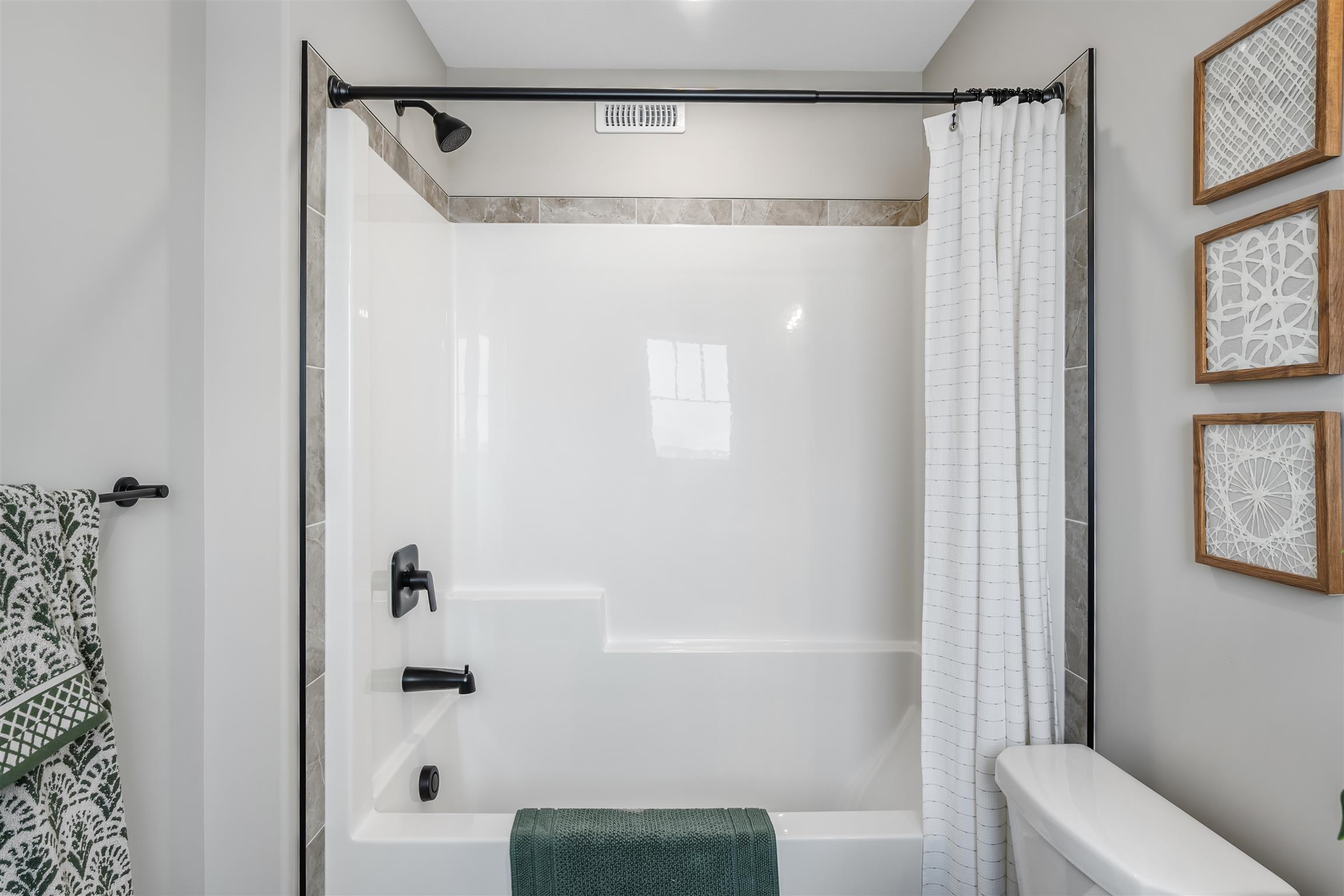 Bathroom 2 _ Staged