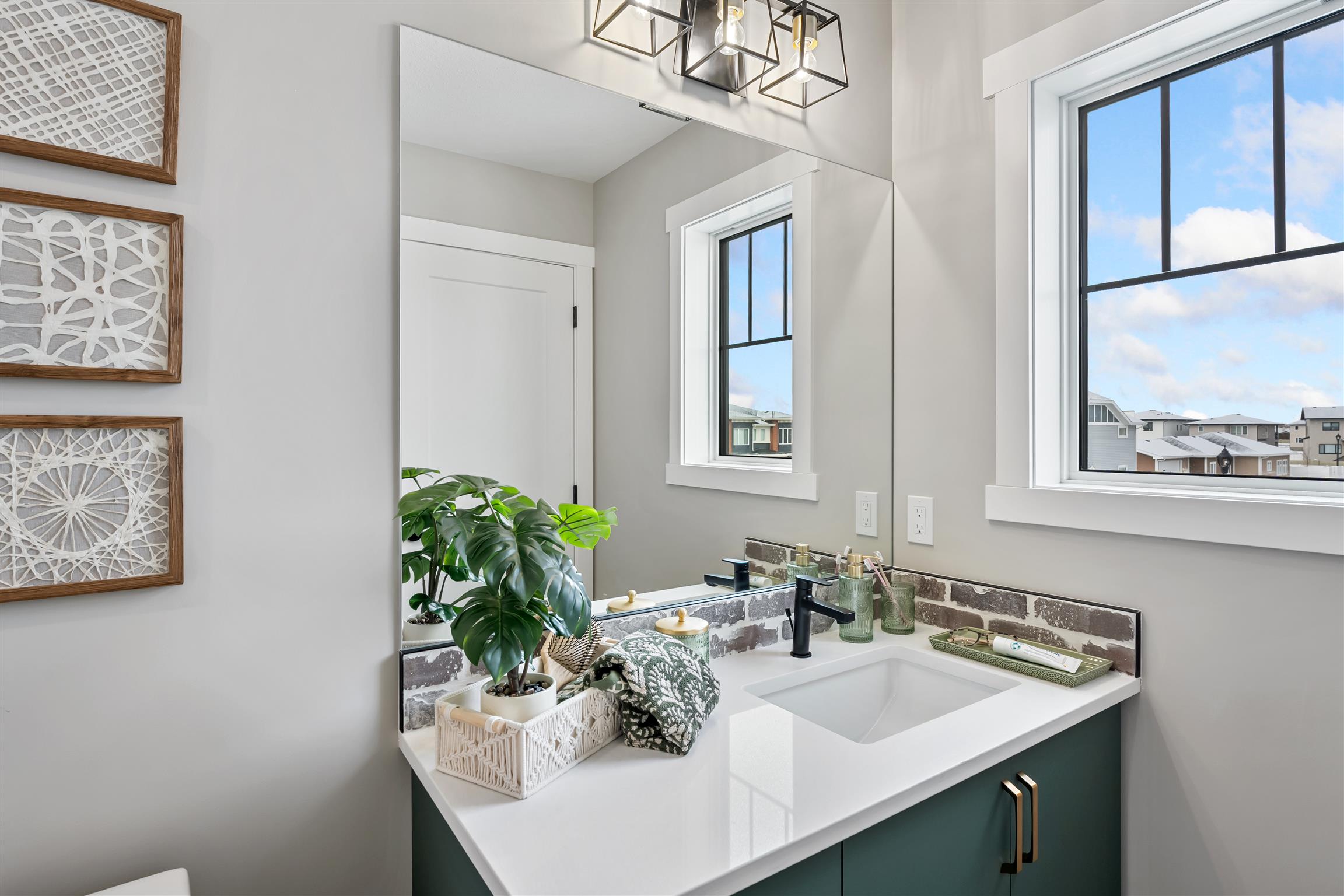 Bathroom 1_Staged